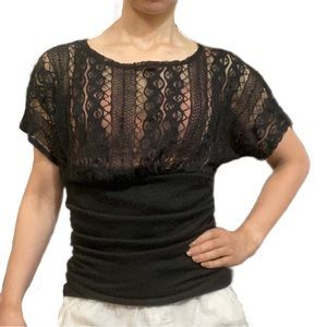 Lace black top